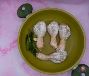 Cosce di pollo alla birra ( le prepari in 15 minuti )