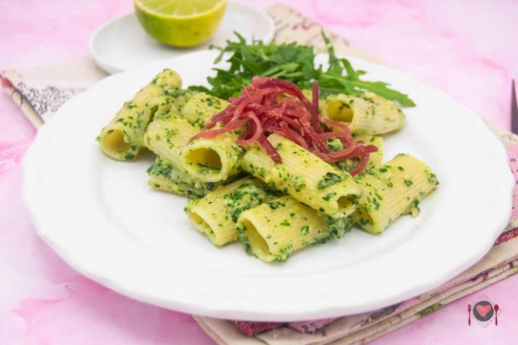 La foto raffigurante la pasta con pesto di rucola