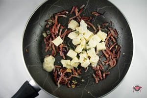 Gnocchi con gorgonzola e speck ( pronti in 20 minuti )