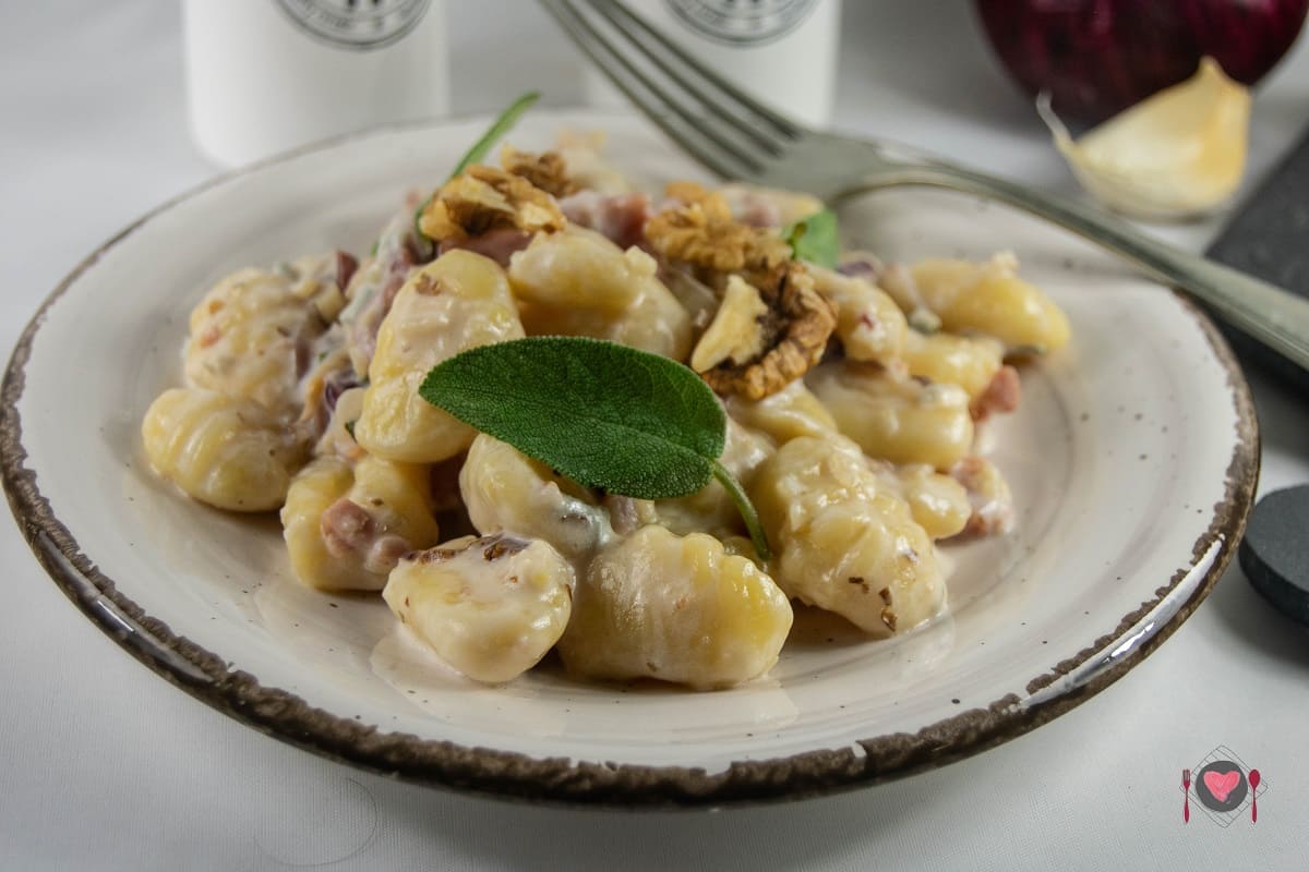 Gnocchi Speck E Noci ( In 25 Minuti )
