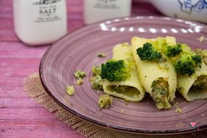 La foto raffigurante la pasta broccoli acciughe e pangrattato pronta per essere gustata