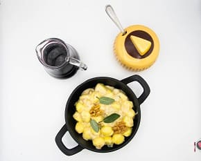La foto raffigurante gli gnocchetti gorgonzola e noci pronti