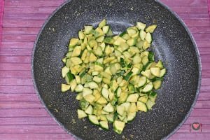 Risotto zucchine e gamberetti ( cremoso e in 40 minuti )