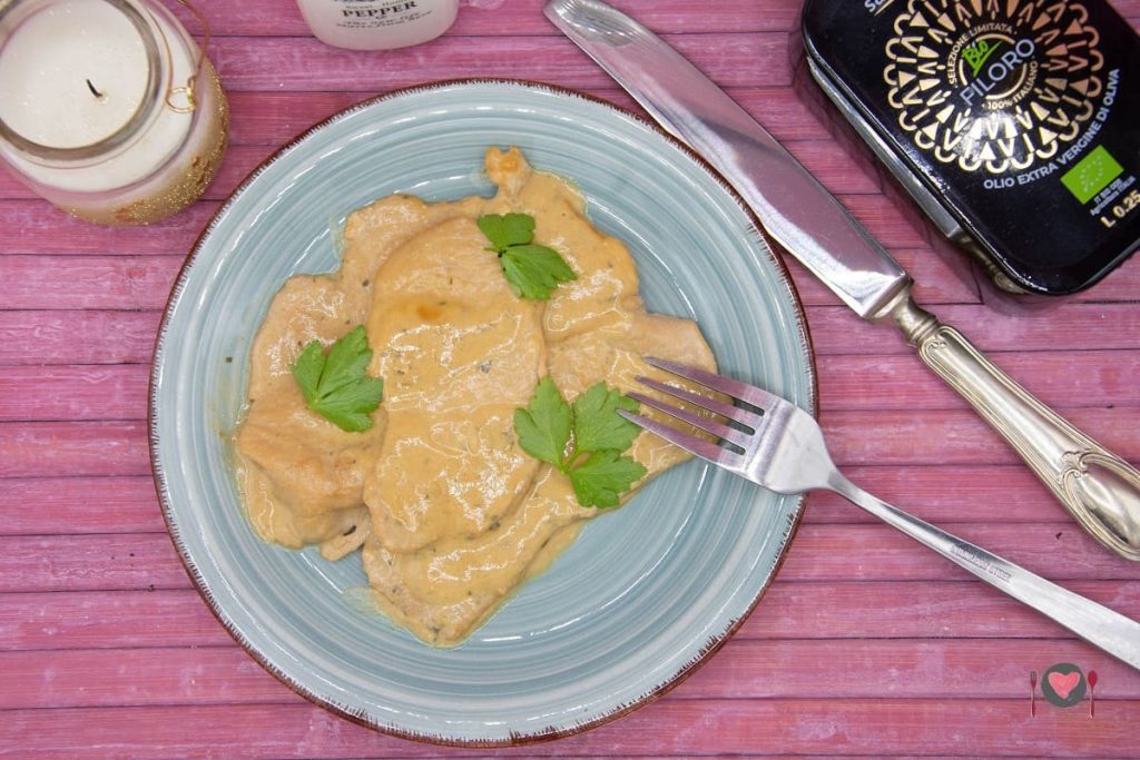 Bocconcini di pollo allo zafferano ( li gusti in 25 minuti )