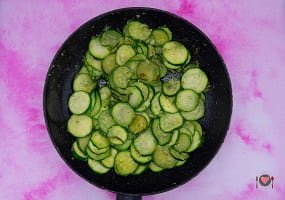 Frittata di zucchine ( pronta in 20 minuti )