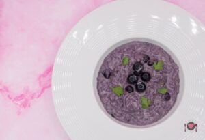 Home page La foto raffigurante il risotto ai mirtilli