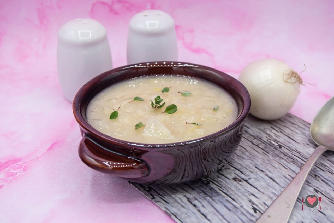 La foto raffigurante la zuppa di cipolle