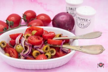 La foto raffigurante l'insalata di pomodori