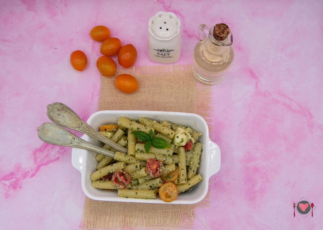 Pasta Fredda Al Pesto Con Pomodorini E Mozzarella ( 15 Min )