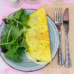 La foto raffigurante l'omelette con funghi champignon