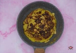 Frittata di mele ( irresistibile in soli 20 minuti ) Frittata di mele ( irresistibile in soli 20 minuti )